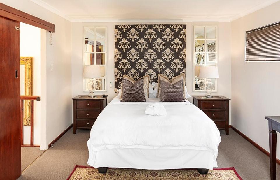 Ridgeworth Boutique Guesthouse Белвил Екстериор снимка