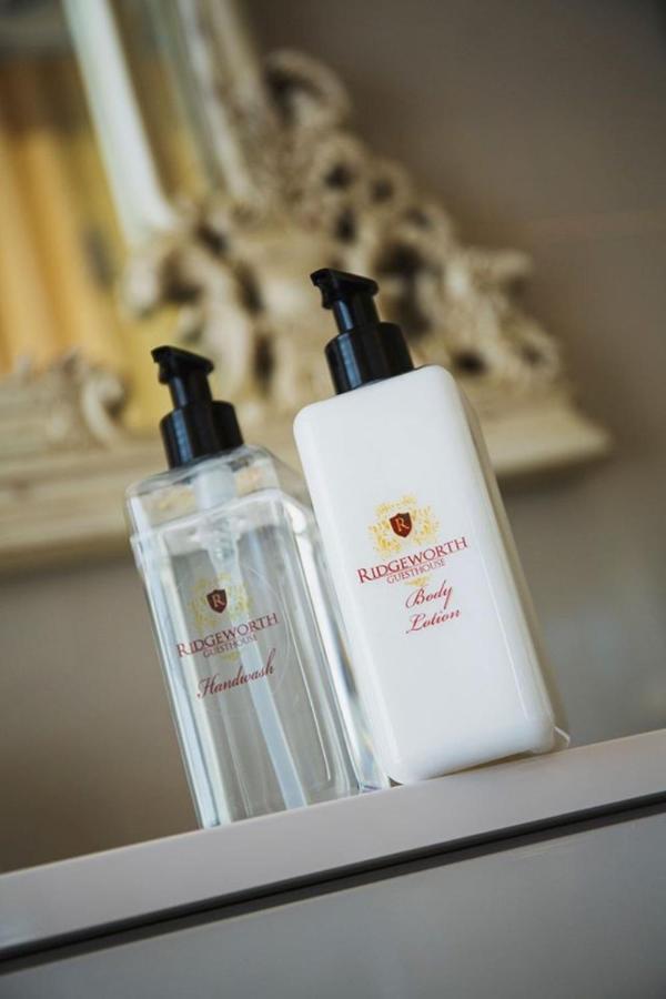 Ridgeworth Boutique Guesthouse Белвил Екстериор снимка